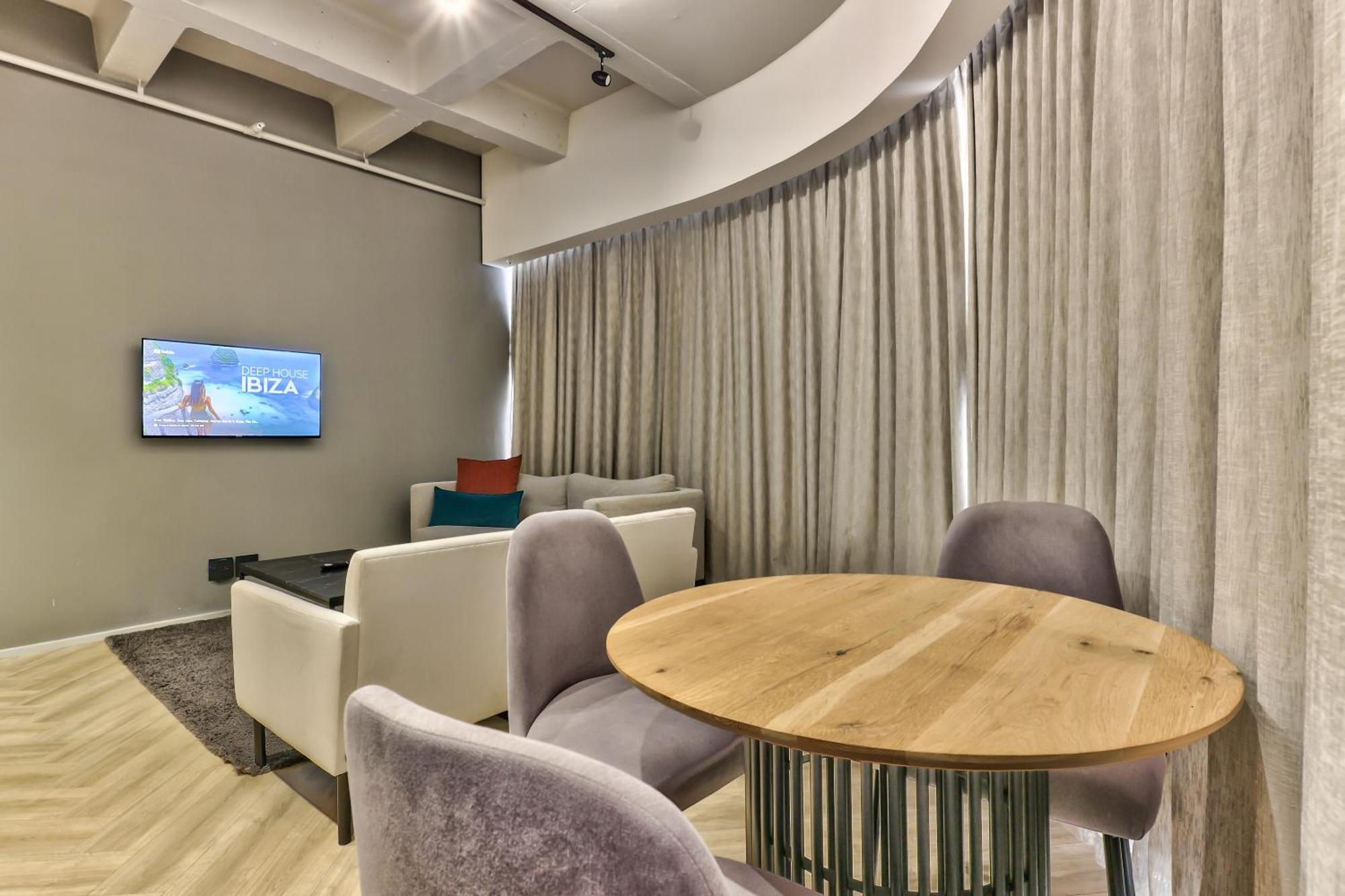 Wink Aparthotel One Thibault Cape Town Ngoại thất bức ảnh